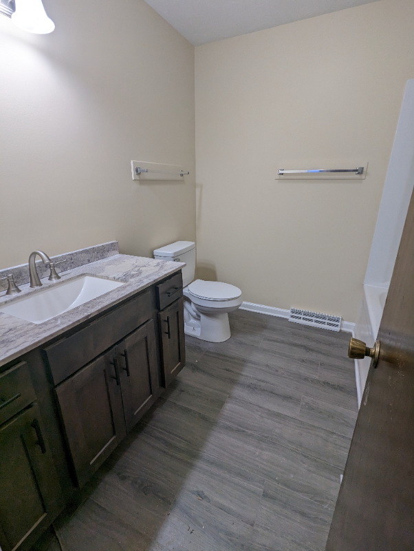 3315 Laurel Ave - Photo 2 of 3