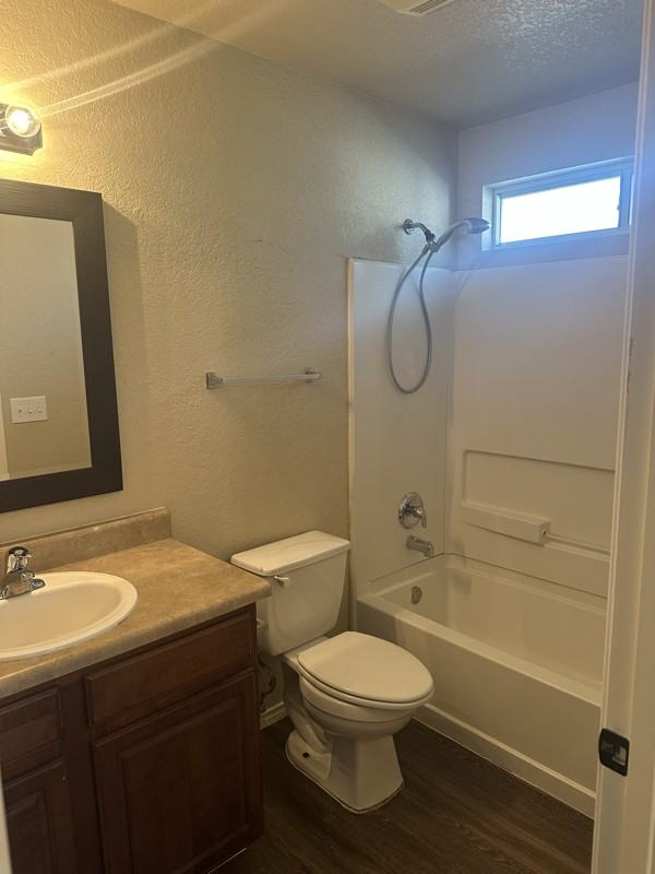 3010 Ivy Ridge Ln - Photo 4 of 4