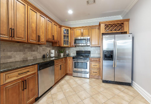 88 Saint Francis St #3F - Photo 7 of 12