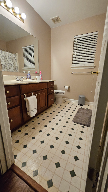 518 Winter View Way - Photo 2 of 10