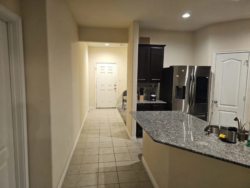 4803 S Richwood Dr - Photo 2 of 17