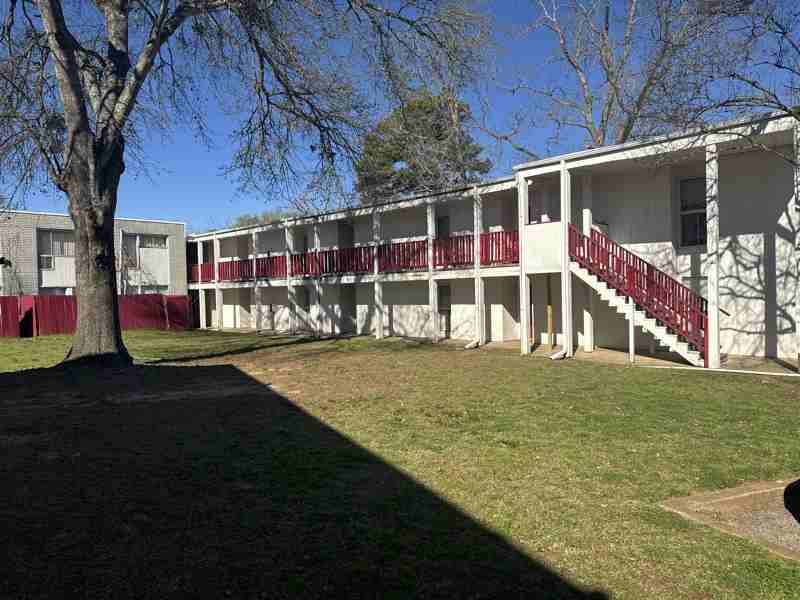 701 Canada St #3A - Photo 3 of 5