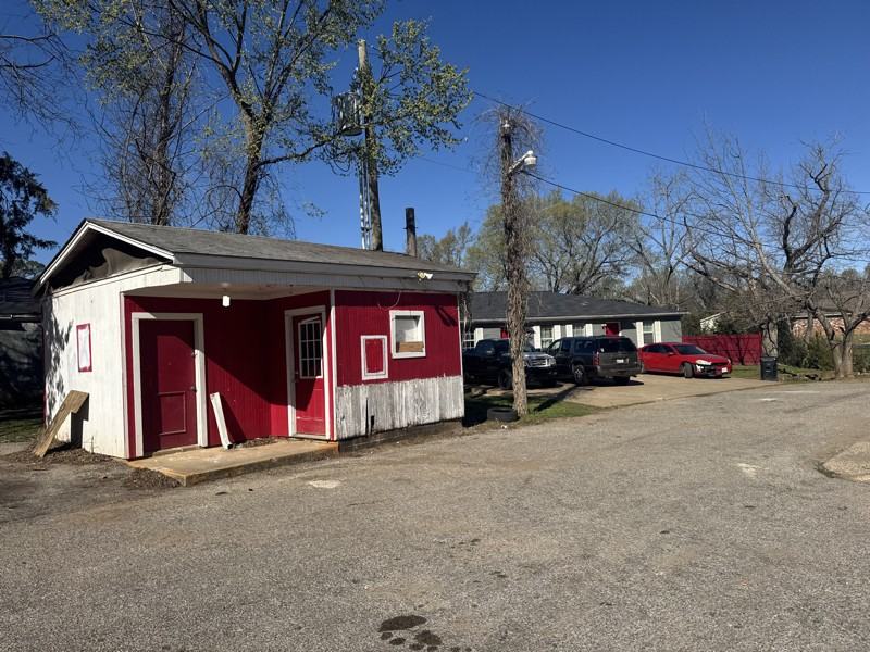 701 Canada St #3A - Photo 5 of 5