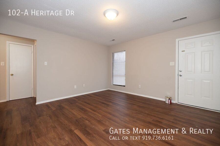 102 Heritage Dr Apt A - Photo 4 of 22