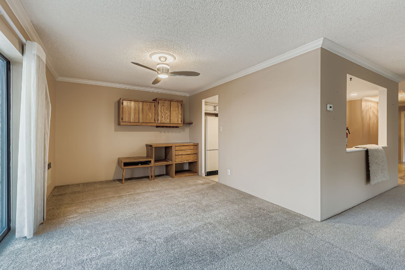 14102 E Linvale Pl #302 - Photo 3 of 16