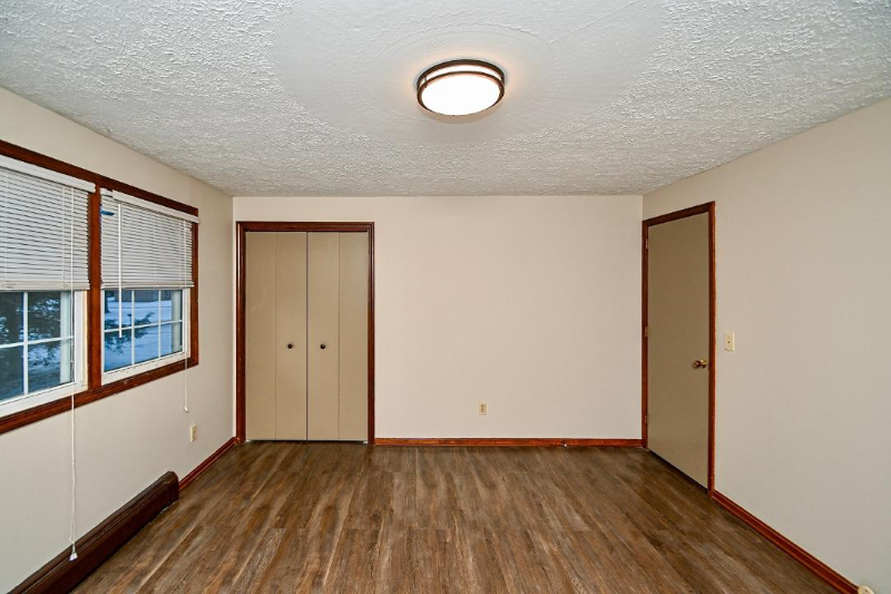 457 Hutchison Dr #457 - Photo 5 of 10