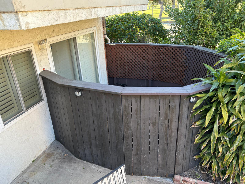 3768 Redondo Beach Blvd #A - Photo 4 of 19