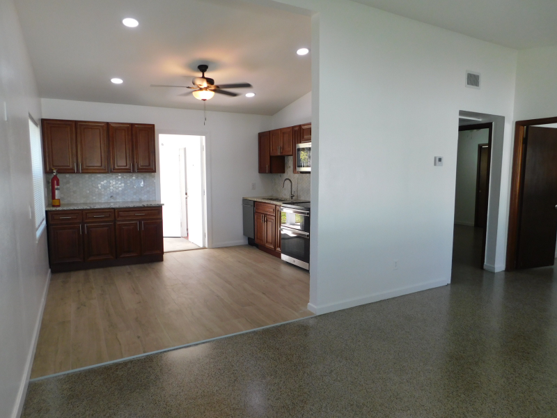 1811 Highland Ave #1811 - Photo 7 of 15