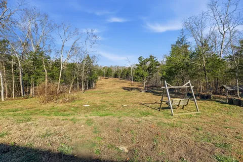 145 S Lovers Ln - Photo 2 of 17