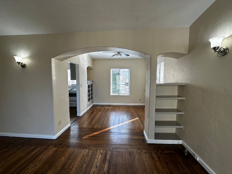 2215 Carroll St #202 - Photo 4 of 19