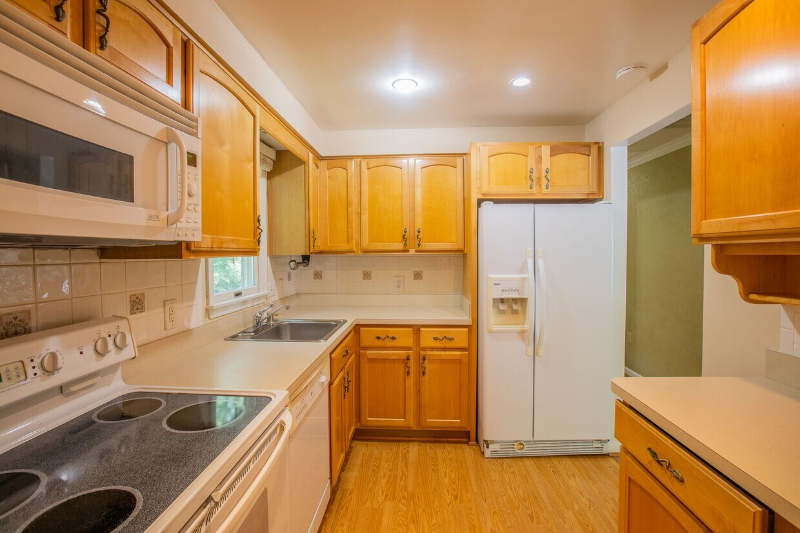 5518 Old Crain Hwy - Photo 5 of 19