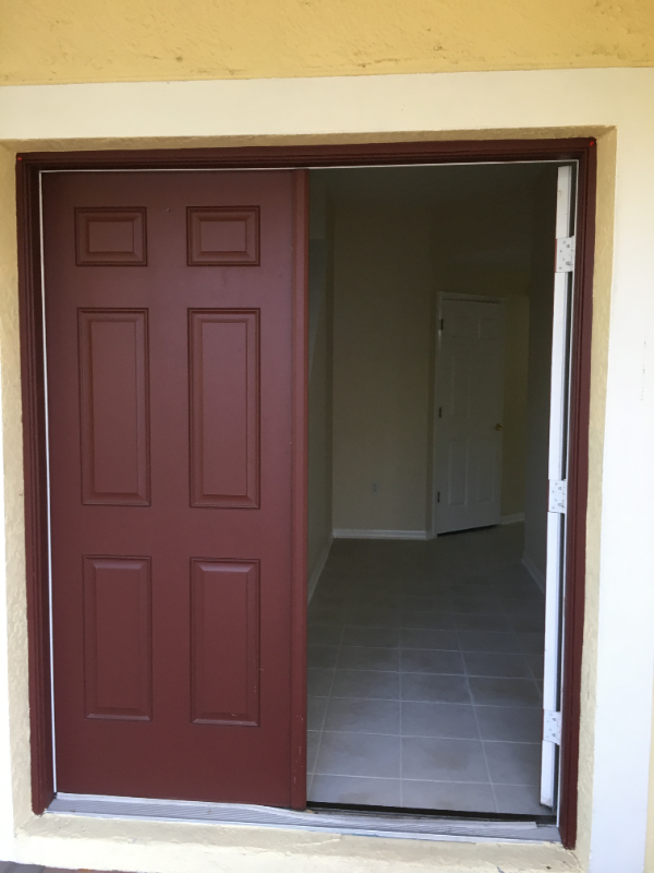 5522 Lake Leta Blvd - Photo 2 of 18