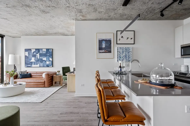 838 N Cleveland Ave - Photo 3 of 13