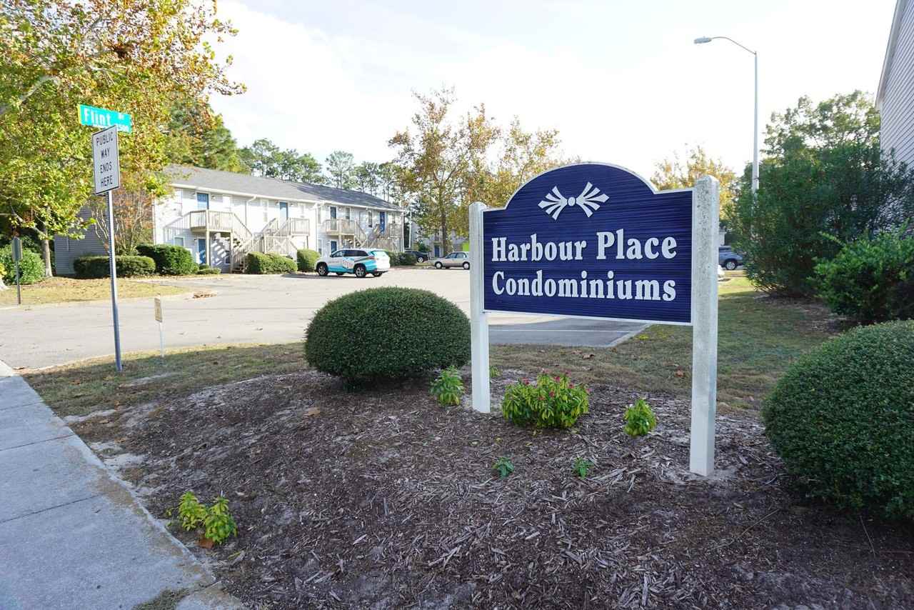 2505 Flint Dr - Photo 2 of 20