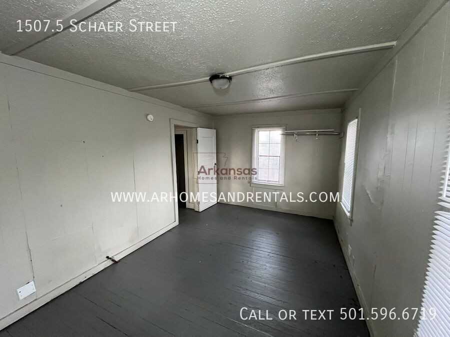 SCHAER & - Photo 6 of 12