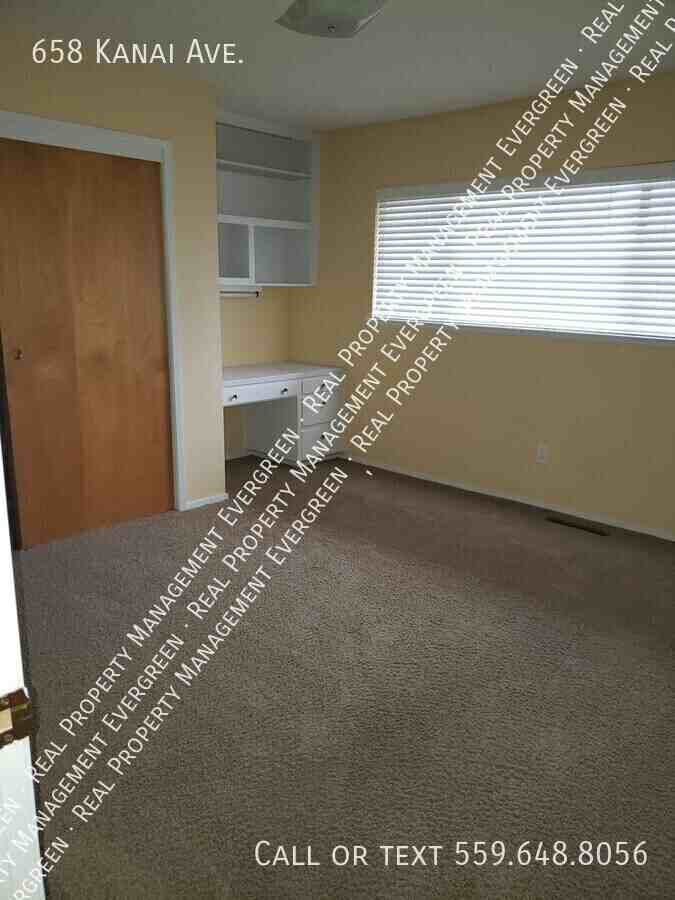 658 W Kanai Ave - Photo 6 of 16