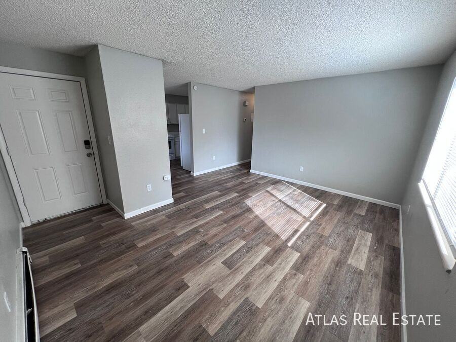 405 Saint Vrain Pl #201