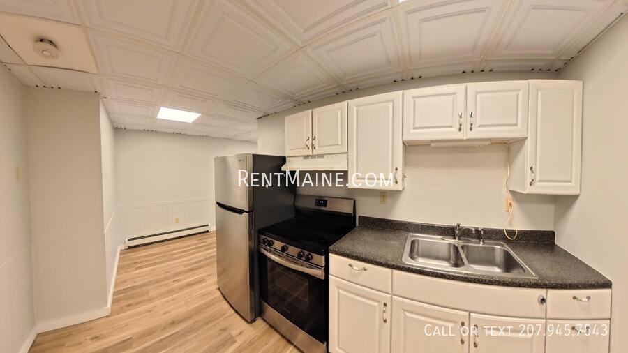 35 Main St #32 - Photo 2 of 11