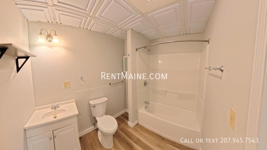 35 Main St #32 - Photo 6 of 11