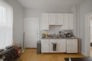 3841 N Bernard St #2R - Photo 1 of 1