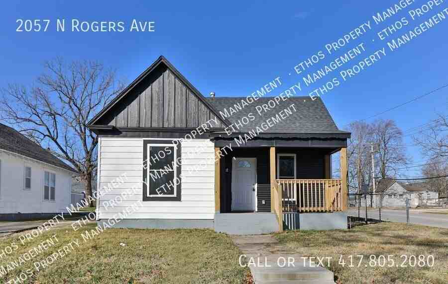 2057 N Rogers Ave