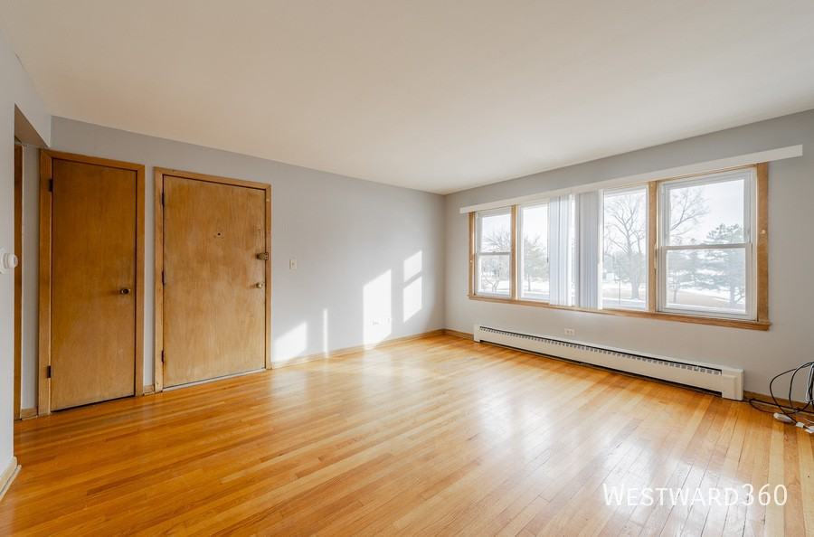 6620 W Gunnison St #2B - Photo 4 of 12