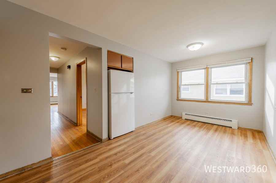 6620 W Gunnison St #2B - Photo 5 of 12