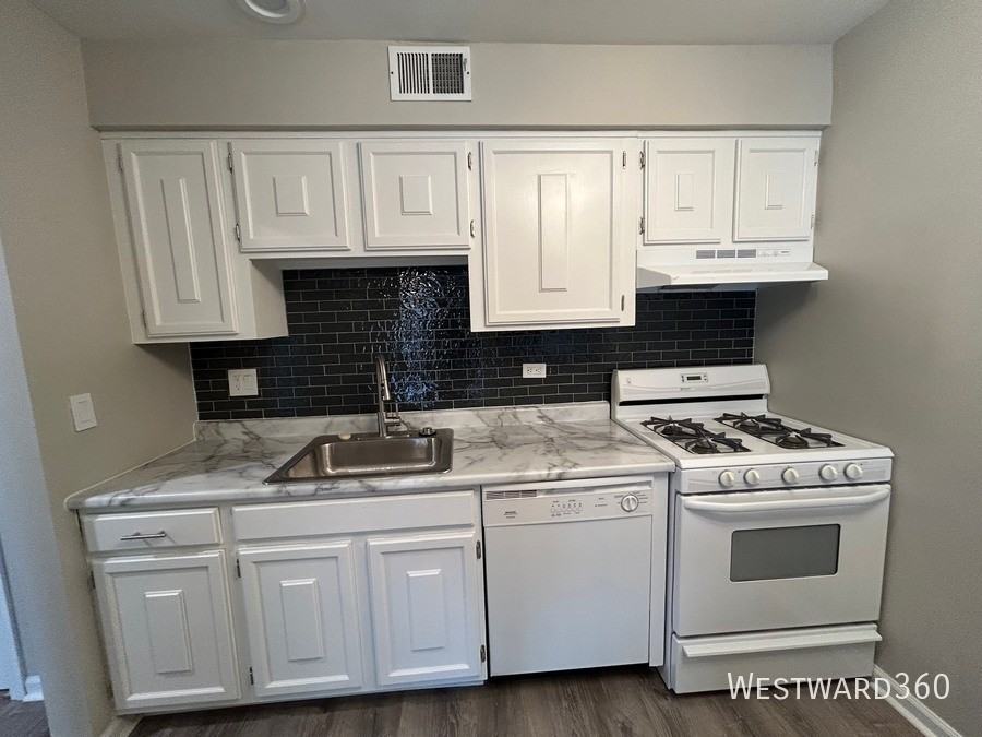 5501 Carriageway Dr #109