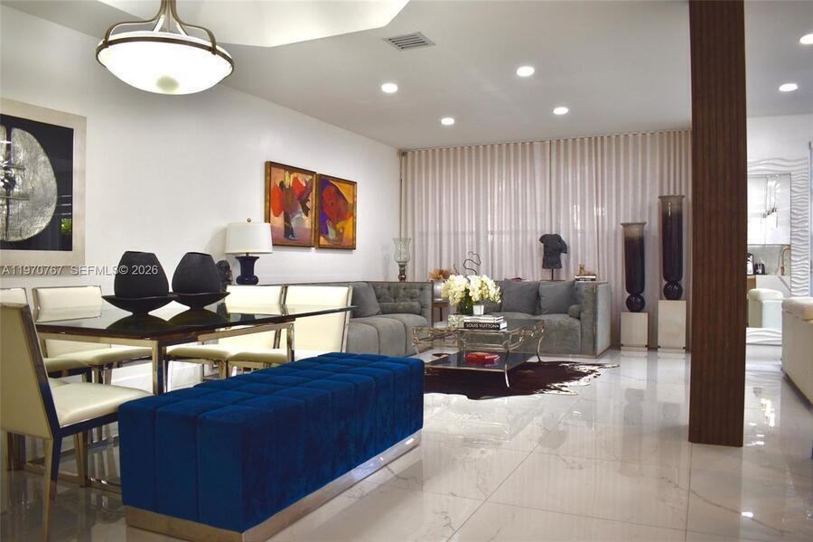 6763 Nw 107th Pl - Photo 2 of 24