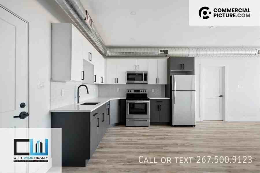 1845 Hartranft St #B101 - Photo 3 of 48