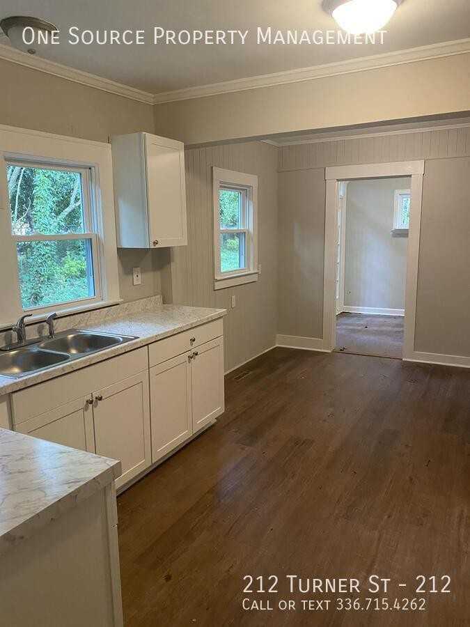 212 Turner St #212 - Photo 5 of 16