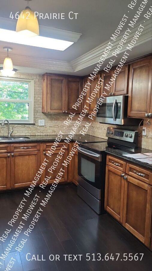 4642 Prairie Ct - Photo 5 of 31