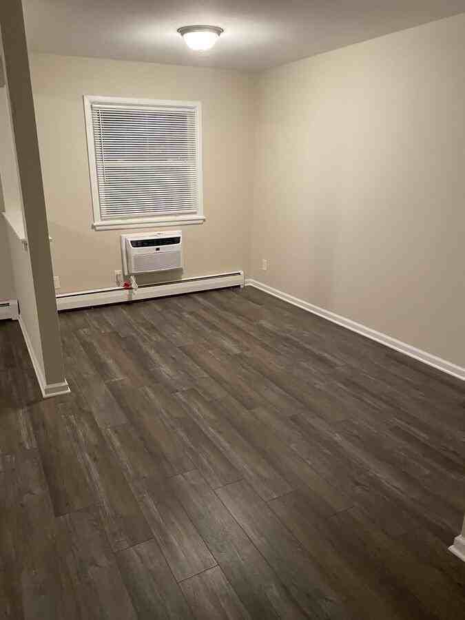 3024 W Iona Ter #1 - Photo 2 of 12