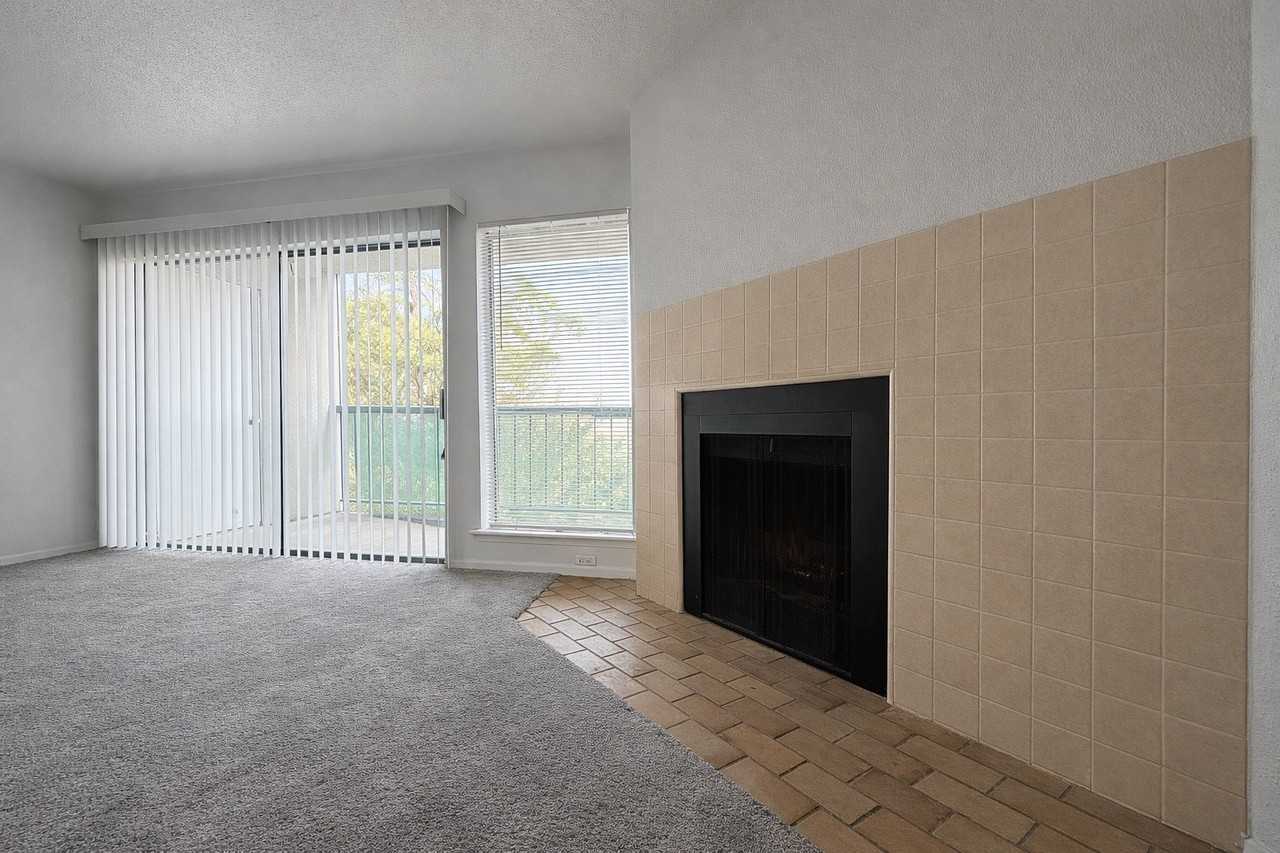 2822 S Bartell Dr #2822-38 - Photo 4 of 23