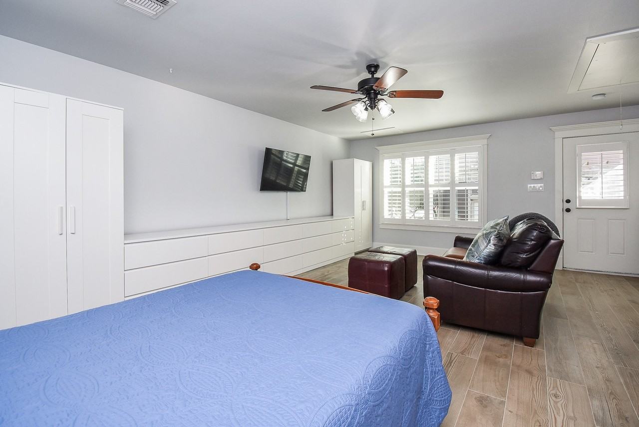 1349 Heights Blvd #1349B - Photo 7 of 32