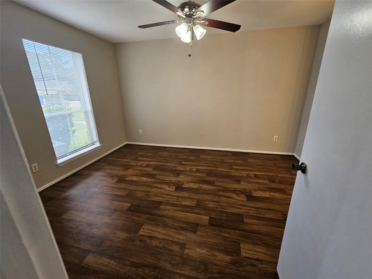 18800 Egret Bay Blvd #18800-507 - Photo 2 of 12