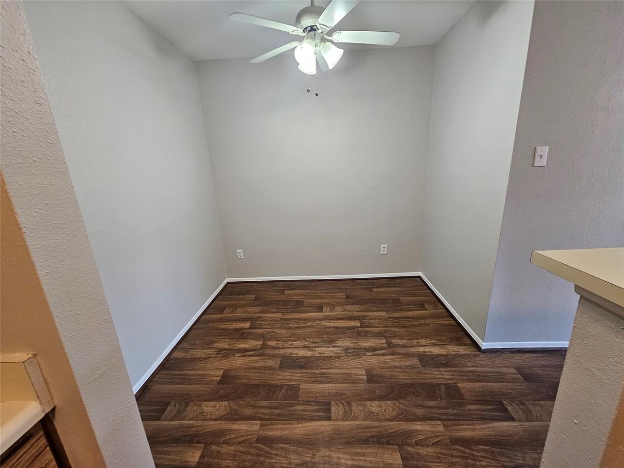 18800 Egret Bay Blvd #18800-507 - Photo 3 of 12