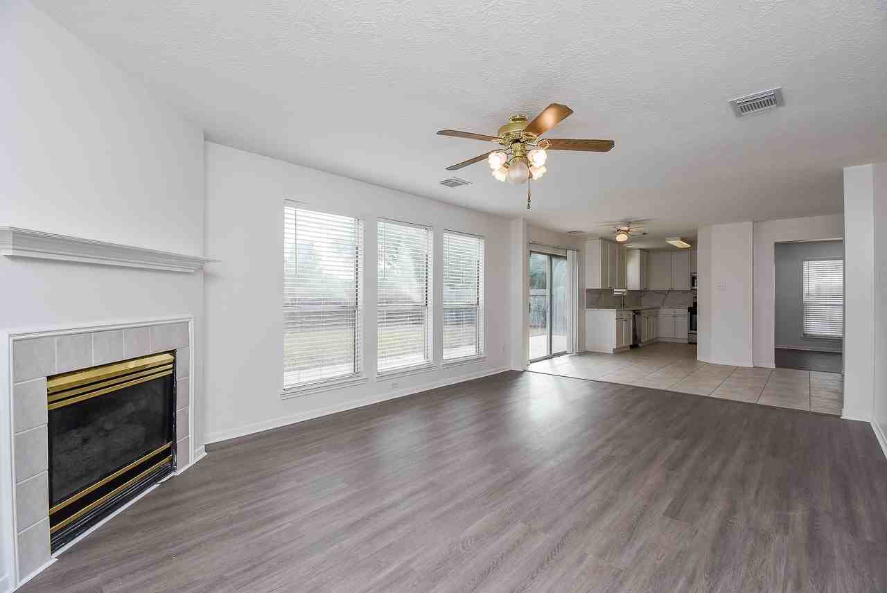 4426 Topaz Trail Dr #4426 - Photo 6 of 32