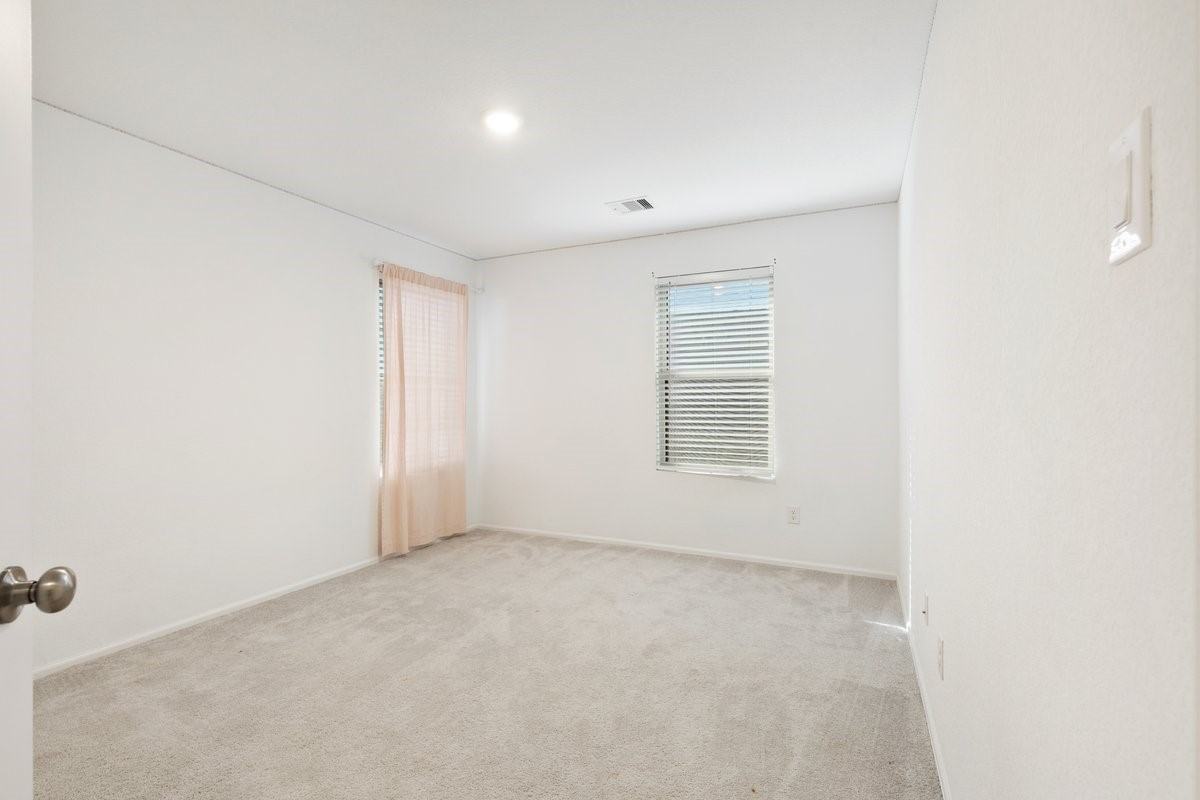 1950 Foxtail Creek Ct #1950 - Photo 3 of 18