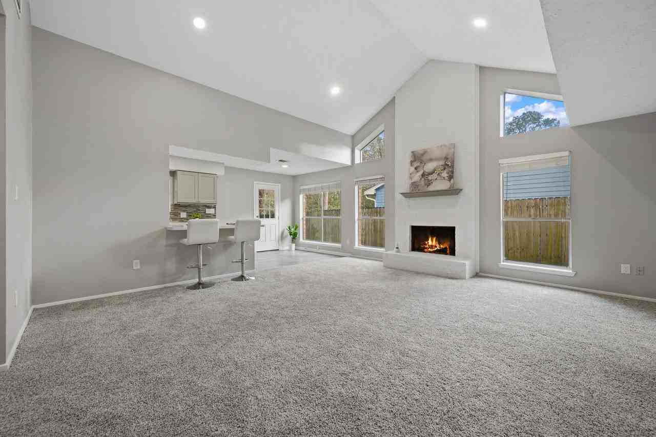 17318 Broken Back Dr #17318 - Photo 4 of 19