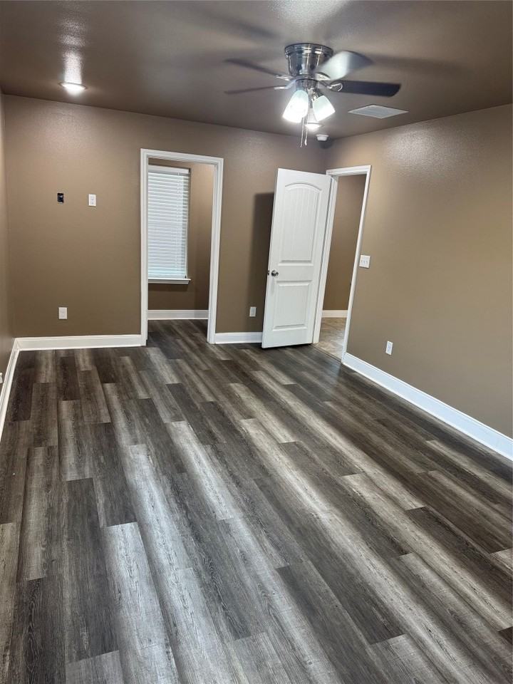 5706 Melody Ln #5706-2 - Photo 6 of 13