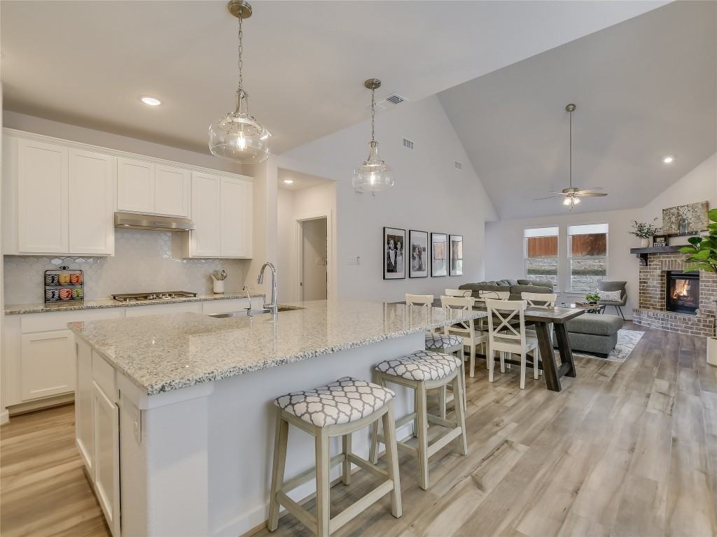 8107 Prairie Rye Dr #8107 - Photo 5 of 46