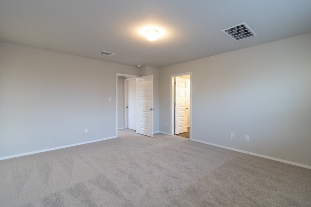 213 River Hills Dr #213 - Photo 4 of 29