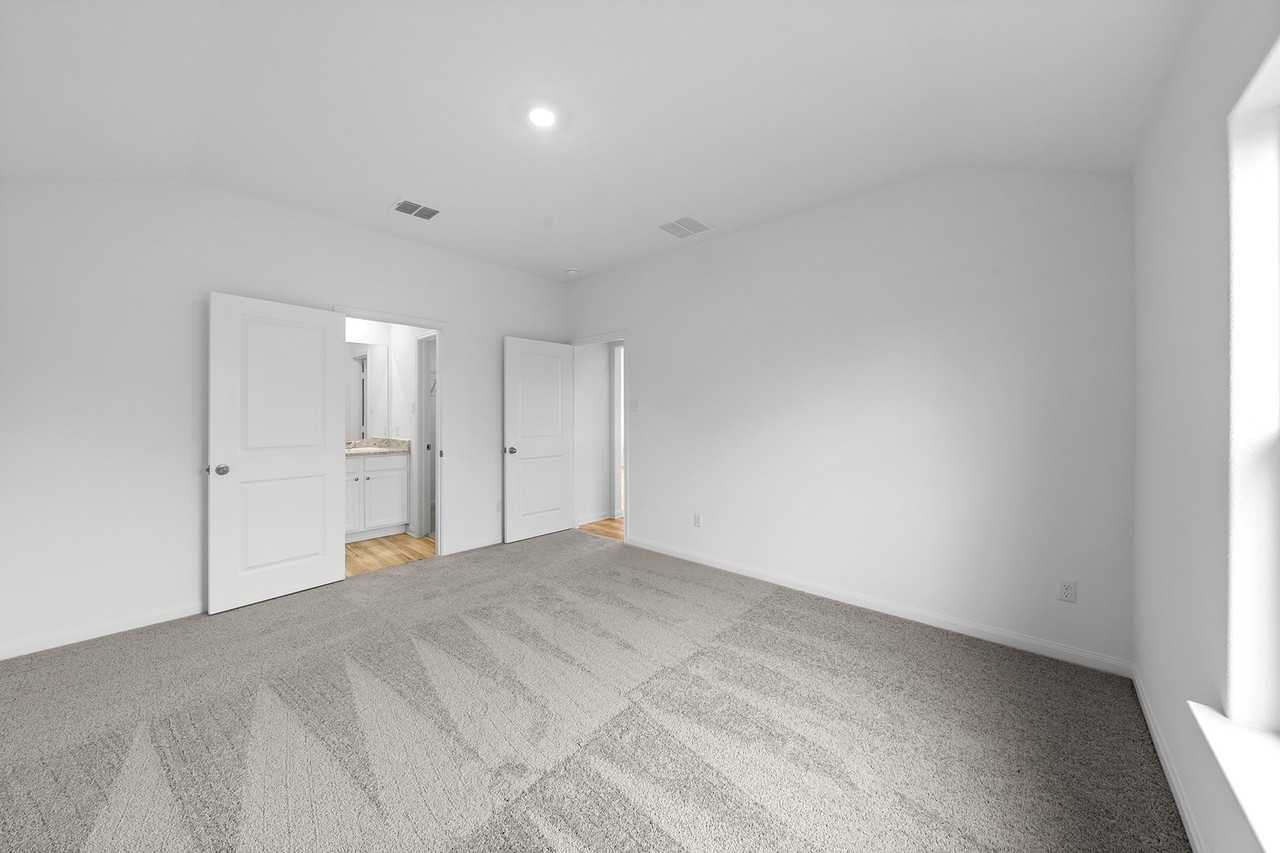 14604 Wahlbergs Way #14604 - Photo 3 of 6