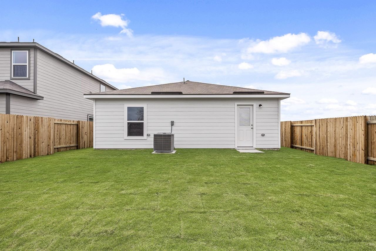 14604 Wahlbergs Way #14604 - Photo 5 of 6