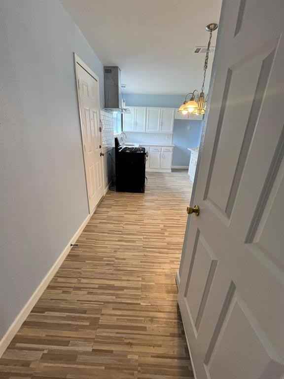 4418 Sherwood Dr #4418 - Photo 2 of 29