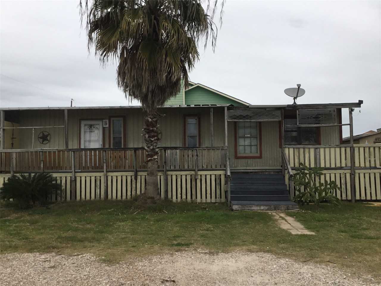 1404 E Bayshore Dr #1404B - Photo 2 of 8