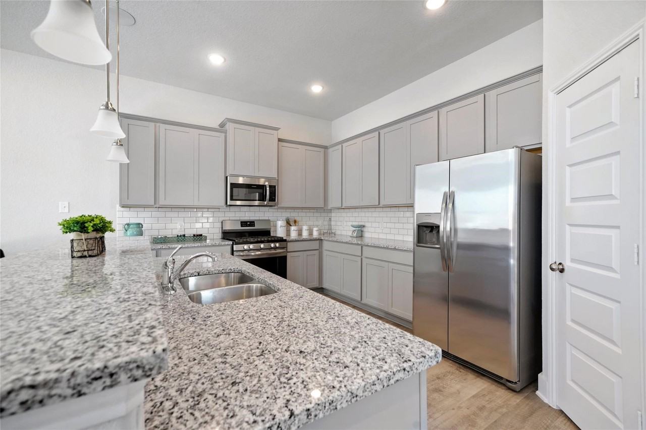 4423 Santorini Ln #4423