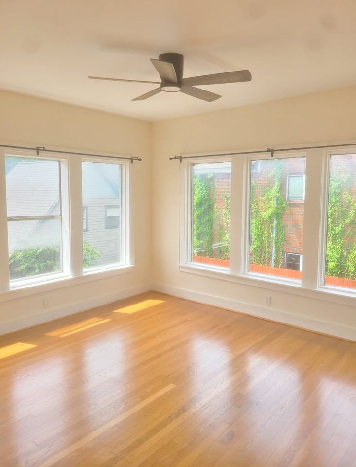 4703 Chenevert St #4703-2 - Photo 3 of 22