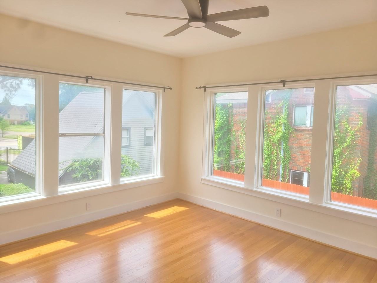 4703 Chenevert St #4703-2 - Photo 4 of 22